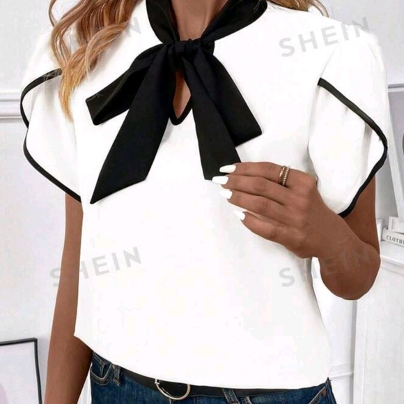 BLOUSE - Picture 2 of 3